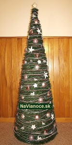 umelý vianočný stromček