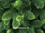 vianočný zelený stromček